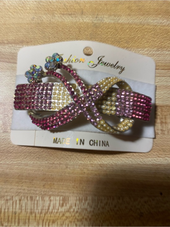 Accessories - Fashion Jewelry Twisted Hair Clip